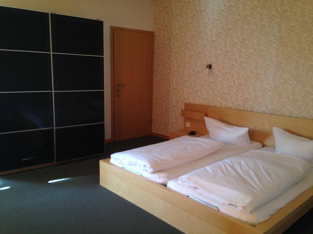 Hotel Oldenburger Hof Birkenfeld  Экстерьер фото