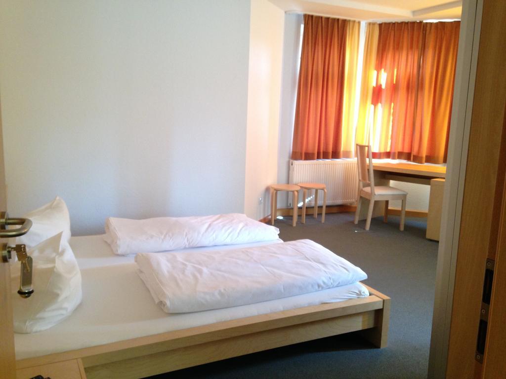 Hotel Oldenburger Hof Birkenfeld  Экстерьер фото